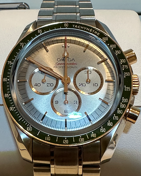 2019 Omega Speedmaster 42MM Grey Dial Steel Bracelet (522.20.42.30.06.001)