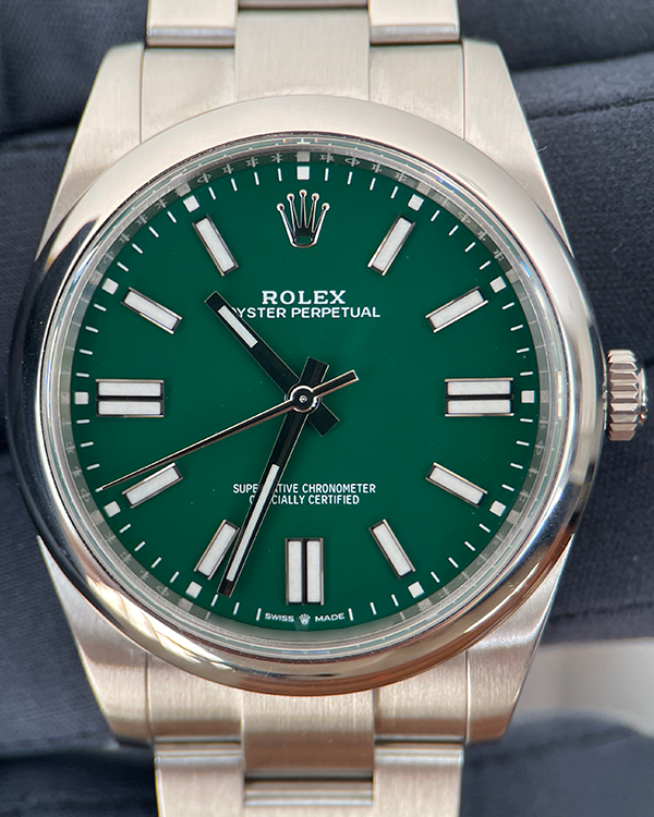 2021 Rolex Oyster Perpetual 41MM Green Dial Oyster Bracelet (124300)