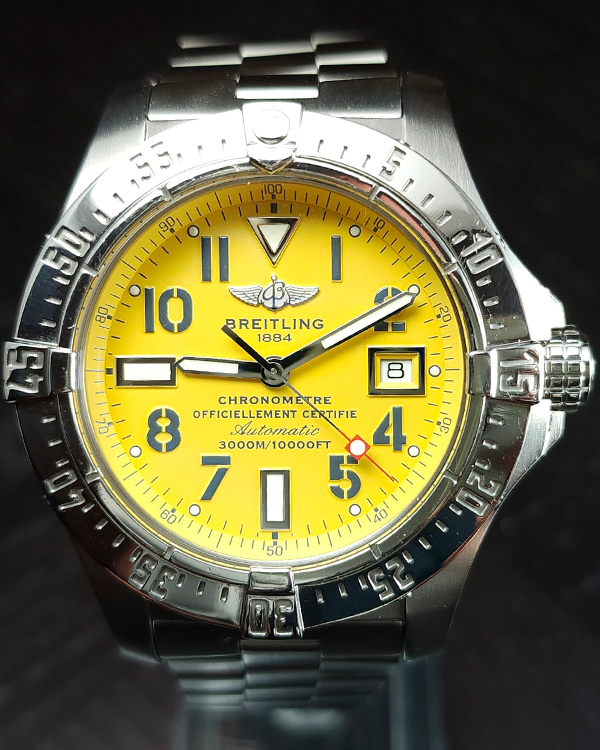 Breitling Avenger Seawolf 45MM Yellow Dial Steel Bracelet (A17330)