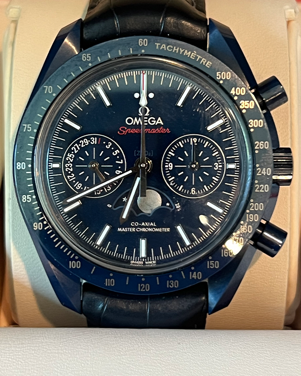 Omega Speedmaster Moonphase "Blue Side Of The Moon" 44.25MM Ceramic Blue Dial (304.93.44.52.03.001)