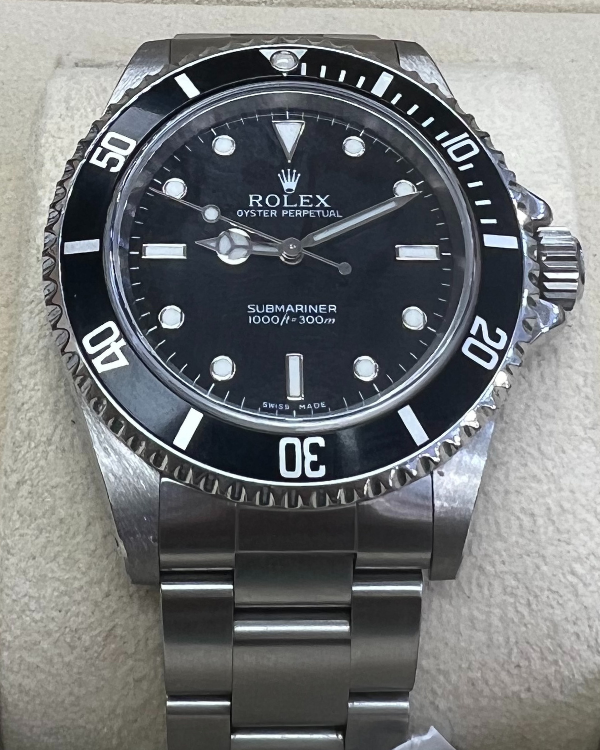 Rolex Submariner 40mm Oyster Bracelet Black Dial (14060)