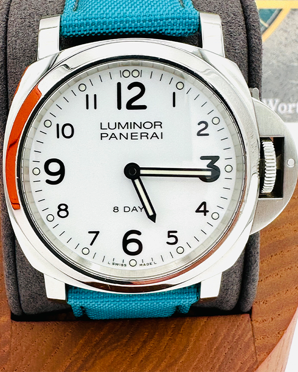 No Reserve - 2018 Panerai Luminor Base 8 Days Steel White Dial (PAM00561)