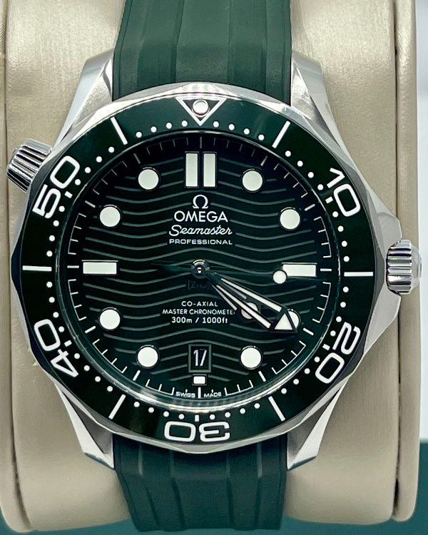 2022 Omega Seamaster Diver 300M "Seaweed" 42MM Green Dial Rubber Strap (210.30.42.20.10.001)