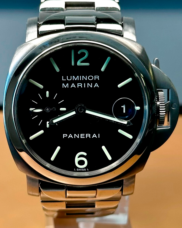 Panerai Luminor Marina Automatic 40MM Black Dial Steel Bracelet (PAM00050)