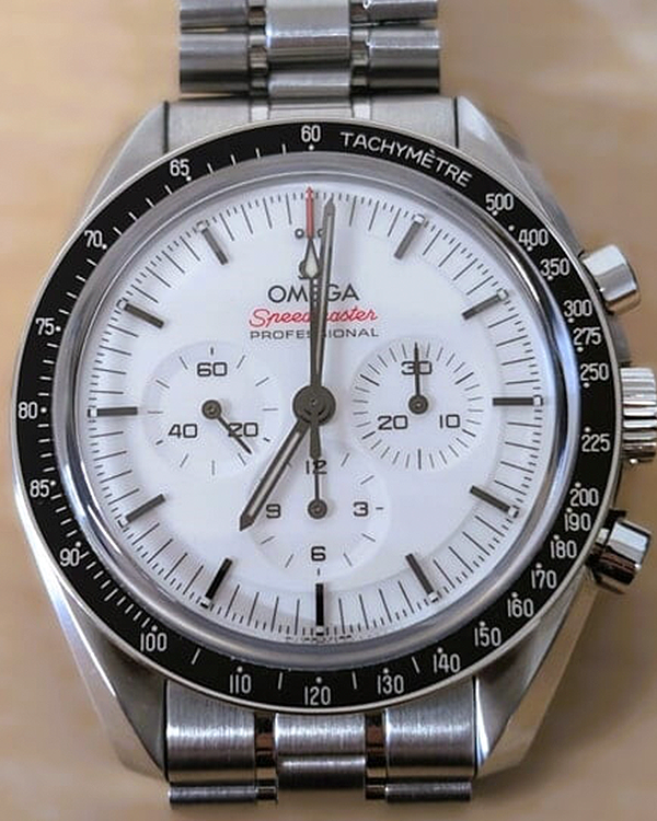 2024 Omega Speedmaster Professional Moonwatch 42MM White Dial Steel Bracelet (310.30.42.50.04.001)