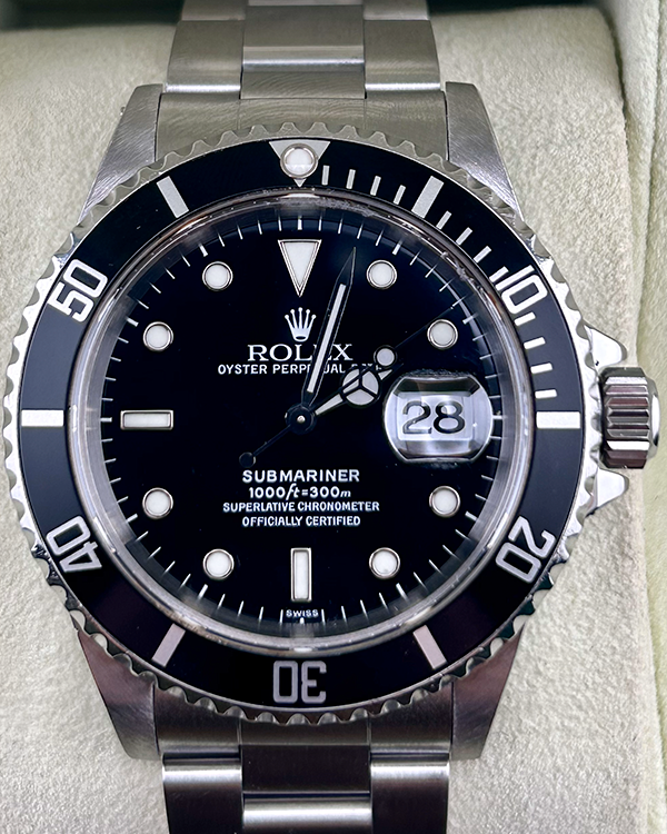 Rolex Submariner Date 40MM Black Dial Steel Bracelet (16610)