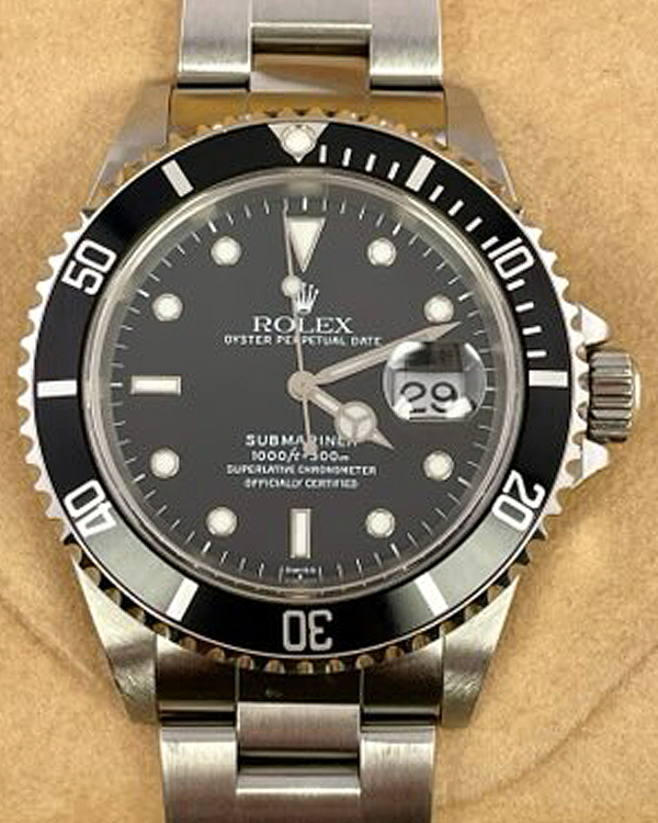 Rolex Submariner Date 40MM Black Dial Oyster Bracelet (16610)