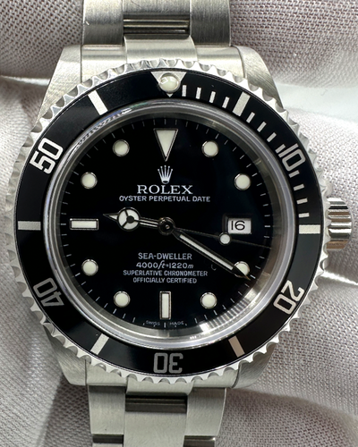 Rolex Sea-Dweller 4000 40MM Black Dial Oyster Bracelet (16600T)