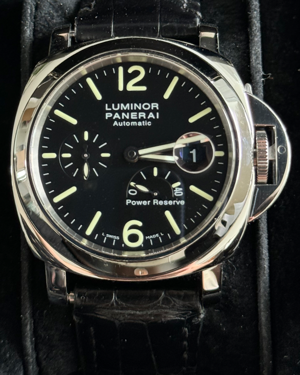 2005 Panerai Luminor Power Reserve 44MM Black Dial Leather Strap (PAM00090)