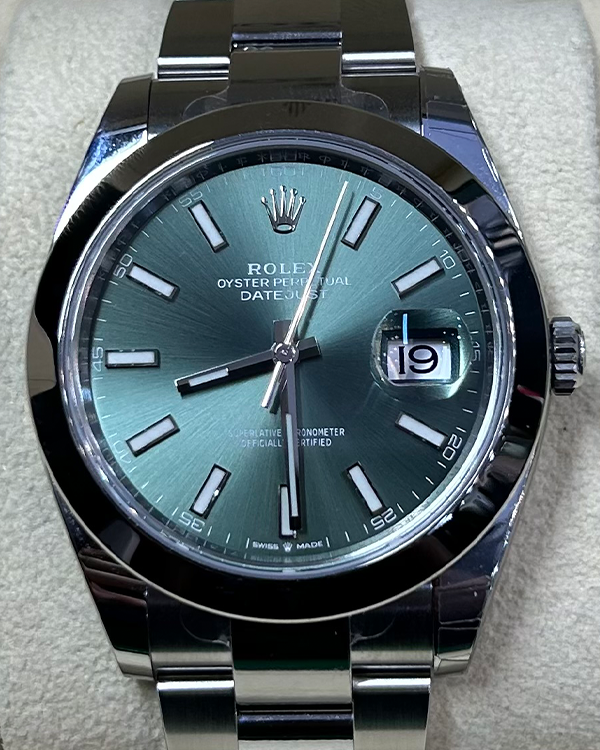 2022 Rolex DateJust 41MM Oystersteel Green Dial (126300)