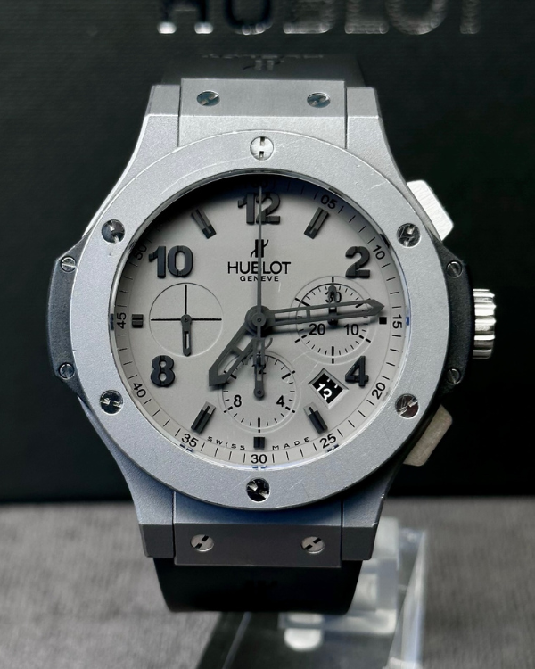 Hublot Big Bang 44MM Grey Dial Rubber Strap (301.AI.460.RX)