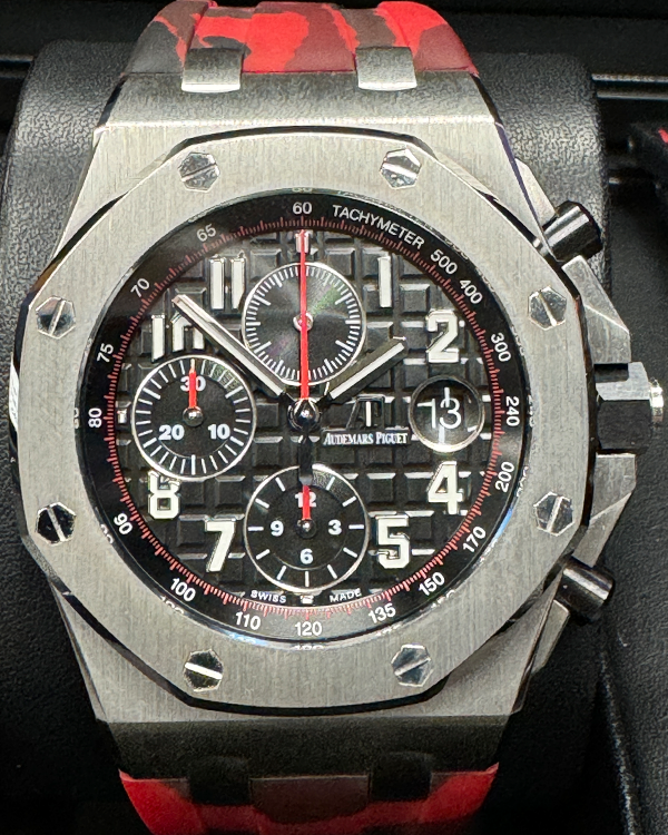 2017 Audemars Piguet Royal Oak Offshore Chronograph "Vampire" 42MM Black Dial Rubber Strap (26470ST)