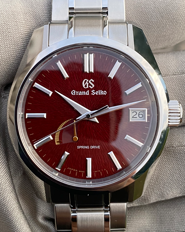 2024 Grand Seiko Heritage Collection "Katana" Limited Edition 40MM Red Dial Steel Bracelet (SBGA493G)