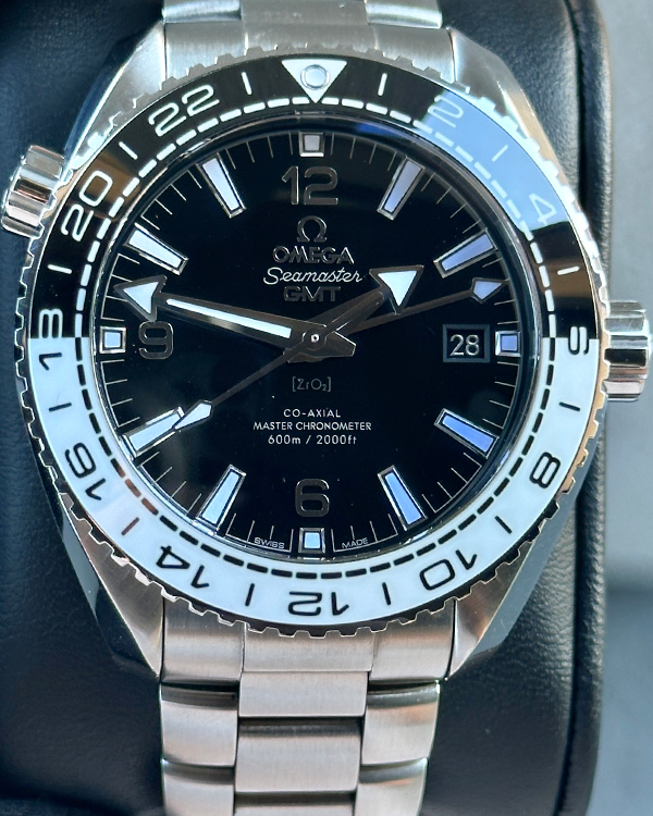 2019 Omega Seamaster Planet Ocean 43.5MM Black Dial Steel Bracelet (215.30.44.22.01.001)