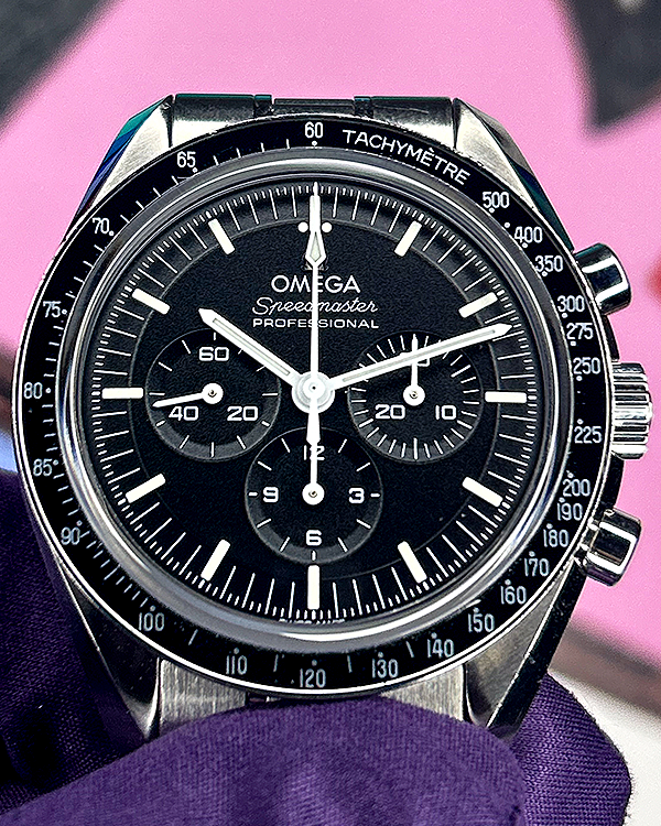 2022 Omega Speedmaster Professional Moonwatch 42MM Black Dial Steel Bracelet (310.30.42.50.01.002)