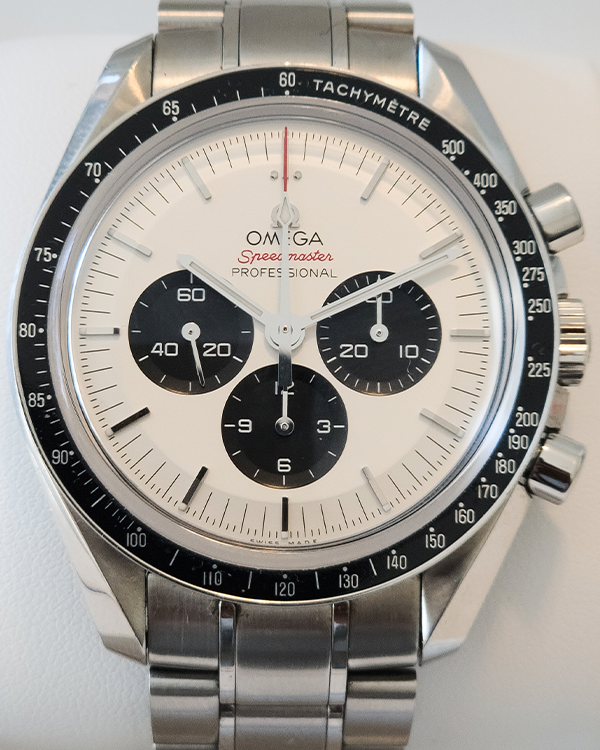 2019 Omega Speedmaster "Tokyo 2020" Limited Edition 42MM Panda Dial Steel Bracelet (522.30.42.30.04.001)