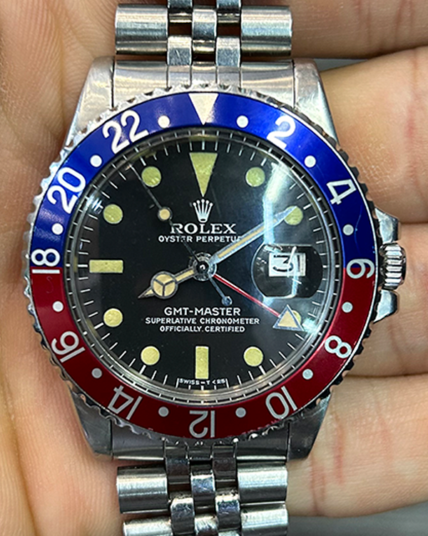 Rolex GMT-Master "Pepsi" 40MM Steel Black Dial (1675)