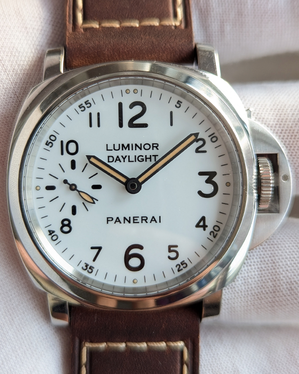 2014 Panerai Luminor 8 Days Daylight 44MM L.E. White Dial Leather Strap (PAM00602)