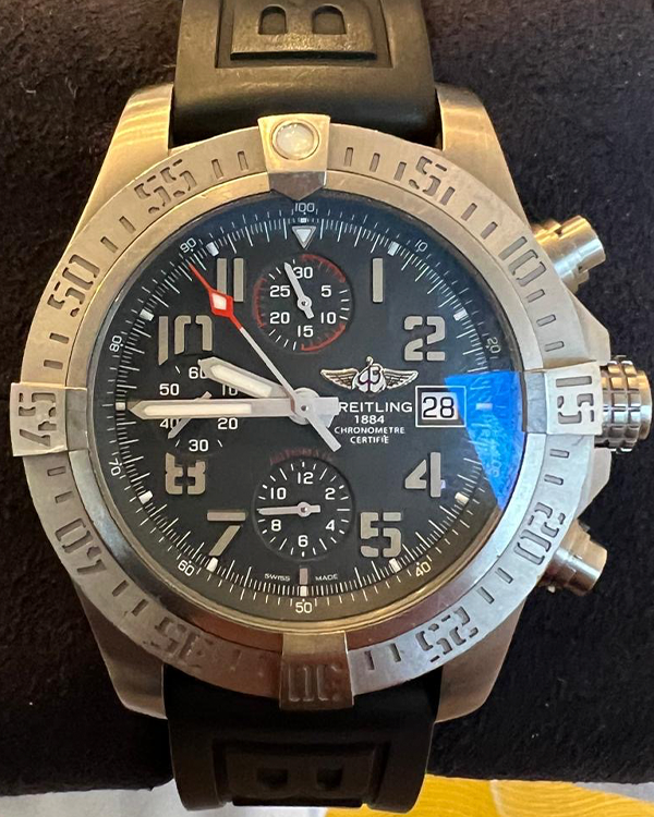 2018 Breitling Avenger Bandit 45MM Gray Dial Rubber Strap (E1338310/M534)