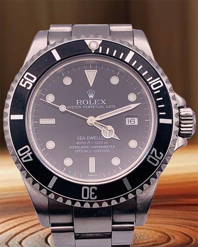 Rolex Sea-Dweller 40MM Black Dial Oyster Bracelet (16600)