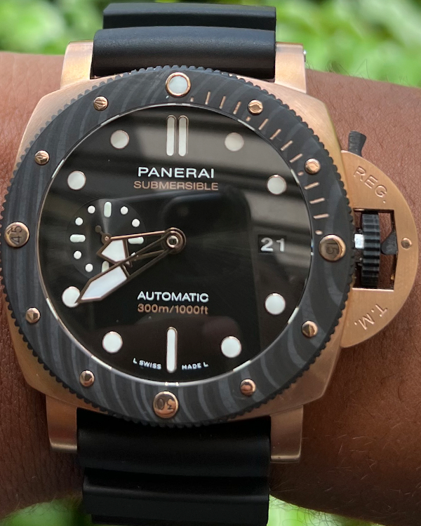 Panerai Luminor Submersible Rose Gold Black Dial (PAM01070)