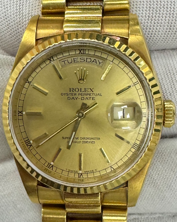 Rolex Day-Date 36MM Champagne Dial Yellow-Gold President Bracelet (18238)