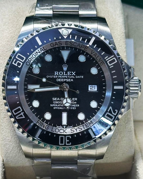 2021 Rolex Sea-Dweller Deepsea 44MM Black Dial Oyster Bracelet (126660)