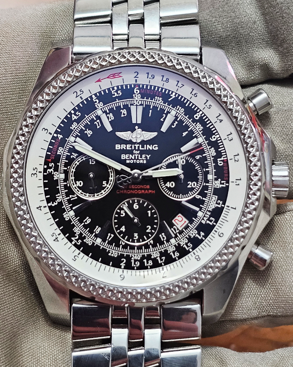 2004 Breitling Bentley Motors 48MM Black Dial Steel Bracelet (A25362)