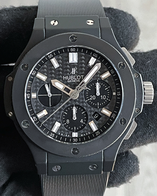 2014 Hublot Big Bang "Black Magic" 44MM Black Dial Rubber Strap (301.CI.1770.RX)