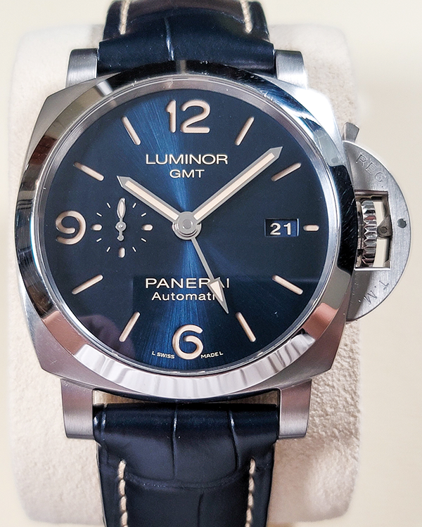 2021 Panerai Luminor 1950 3 Days GMT 44MM Blue Dial Leather Strap (PAM01033)