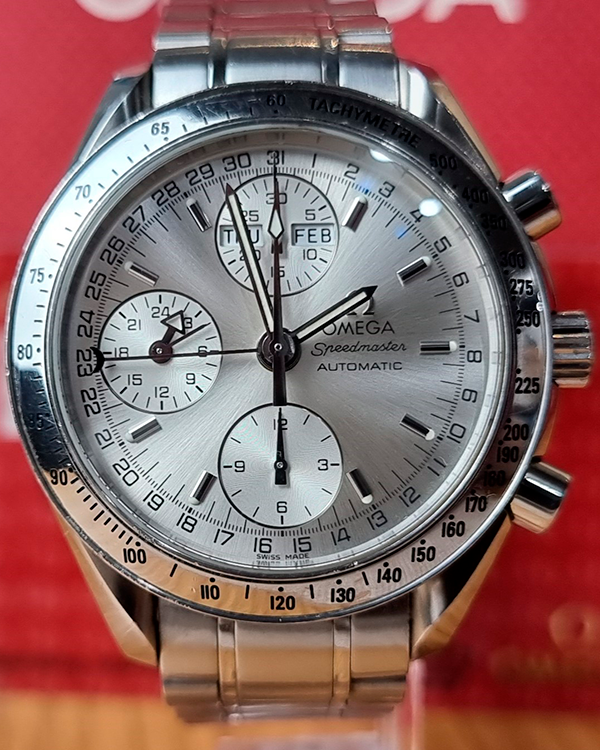 2007 Omega Speedmaster Day-Date 39MM Silver Dial Steel Bracelet (3523.30.00)