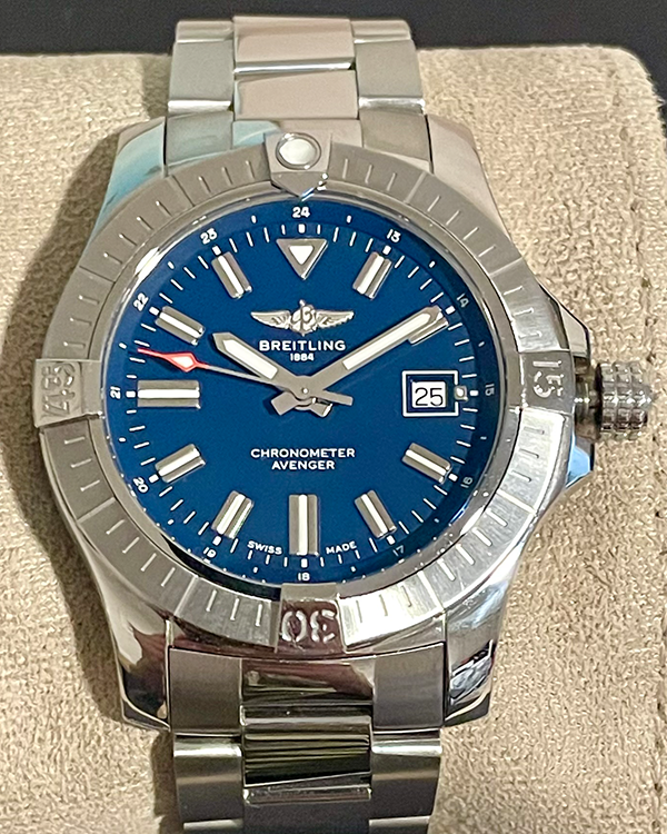 2022 Breitling Avenger 43MM Steel Blue Dial (A17318101C1A1)