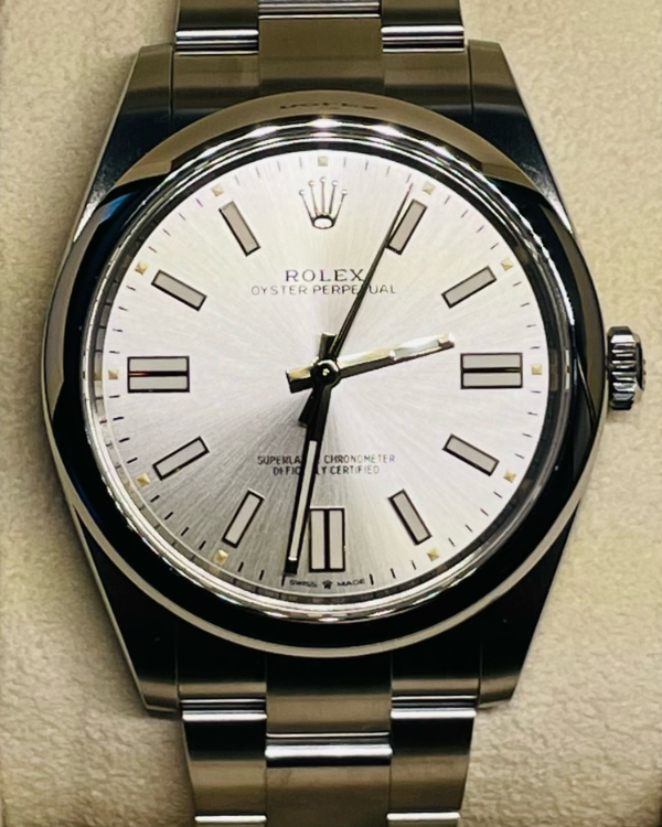 2023 Rolex Oyster Perpetual 41 Oystersteel Silver Dial (124300)