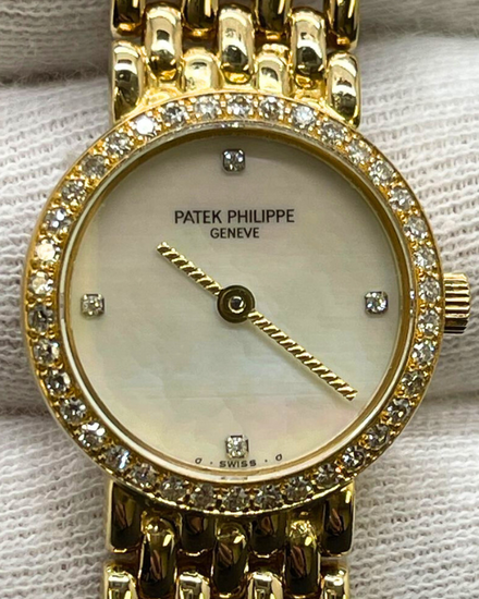 Patek Philippe Calatrava 4707/11 Women's Watch