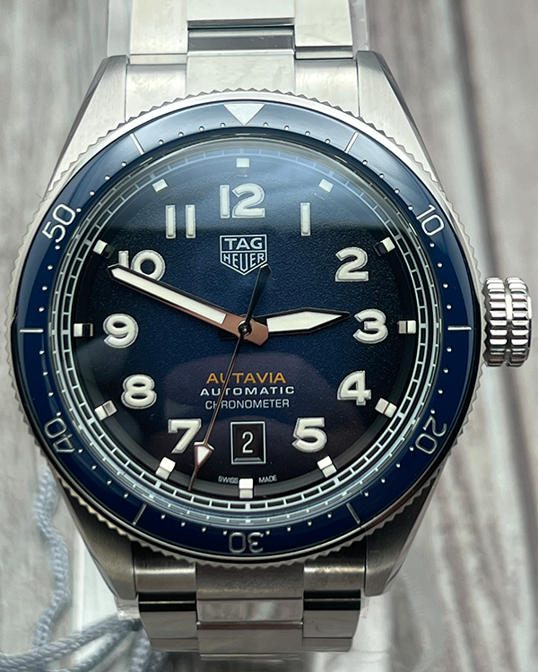 2022 TAG Heuer Autavia 42MM Bracelet Steel Blue Dial (WBE5116.EB0173)