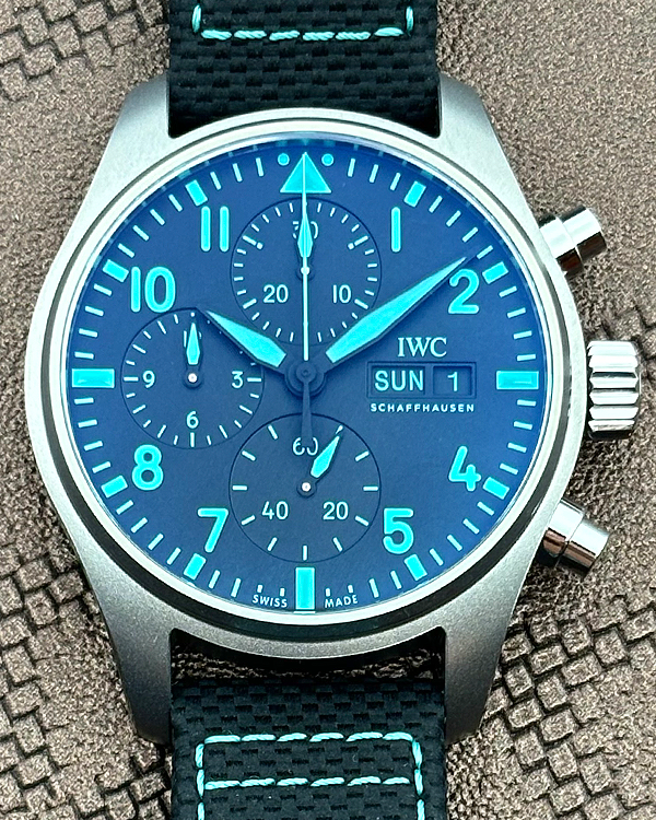 2022  IWC Schaffhausen Pilot Chronograph "Mercedes AMG Petronas Formula One Team" 41MM  Titanium Black Dial Rubber Strap (IW388108)