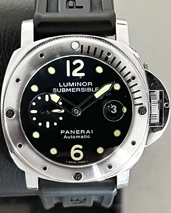 2017 Panerai Luminor Submersible 44MM Black Dial Rubber Strap (PAM0002 ...