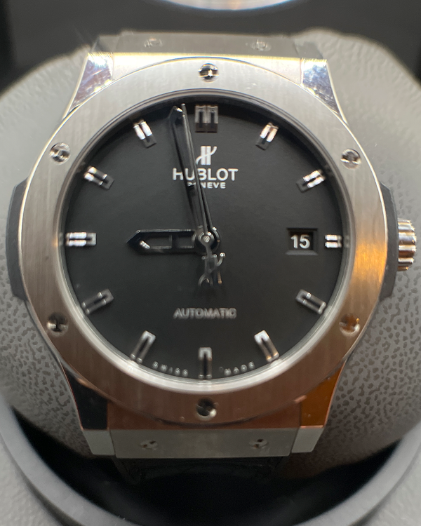 2011 Hublot Classic Fusion 45MM Black Dial Leather Strap (542.NX.1171.LR)