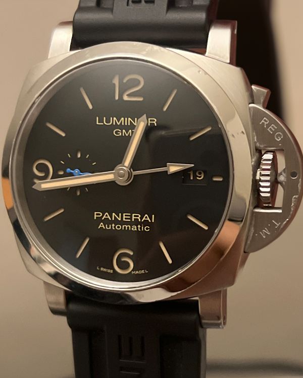 No Reserve - 2017 Panerai Luminor 1950 3 Days GMT Automatic Stainless Steel Black Dial (PAM01320)