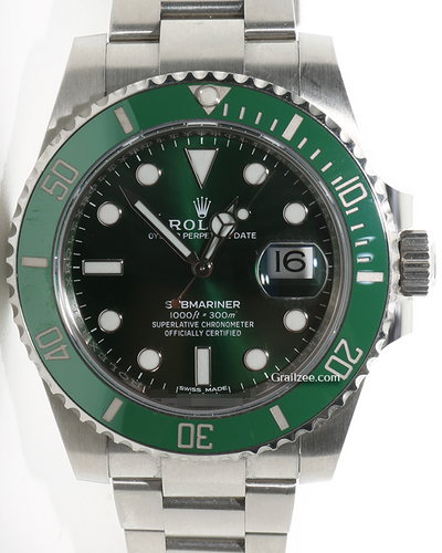 Rolex Submariner Date "Hulk" 40MM Green Dial Oyster Bracelet (116610LV)