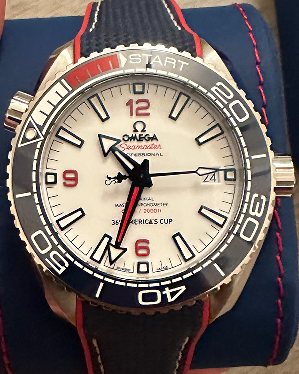 2020 Omega Seamaster Planet Ocean 600M "America´s Cup Limited" 43.5MM White Dial Rubber Strap (215.32.43.21.04.001)