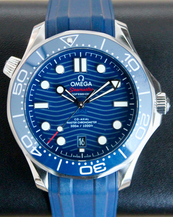 No Reserve - Omega Seamaster Diver 300M 42MM Blue Dial Rubber Strap (210.32.42.20.03.001)