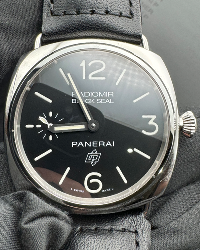 2013 Panerai Radiomir Black Seal 45mm Black Dial Leather Strap (PAM00380)