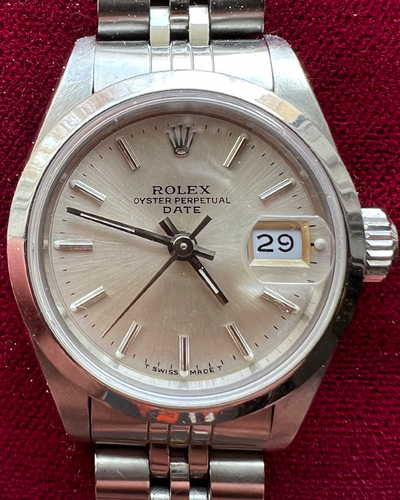 No Reserve - Rolex Oyster Perpetual Lady Date Vintage 26MM Silver Dial Jubilee Bracelet (69160)