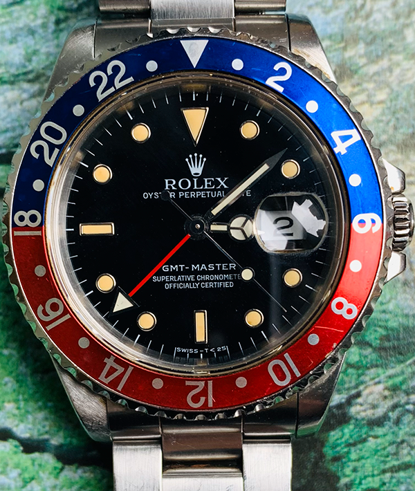 Rolex GMT-Master "Pepsi" 40MM Black Dial Oyster Bracelet  (16700)