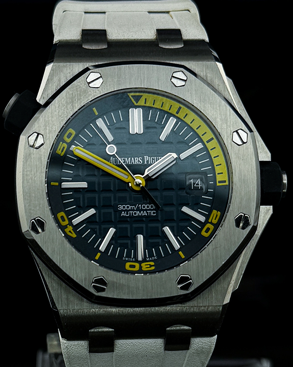 No Reserve - 2019 Audemars Piguet Royal Oak Offshore Diver 42MM Blue Dial Rubber Strap (15710ST.OO.A027CA.01)