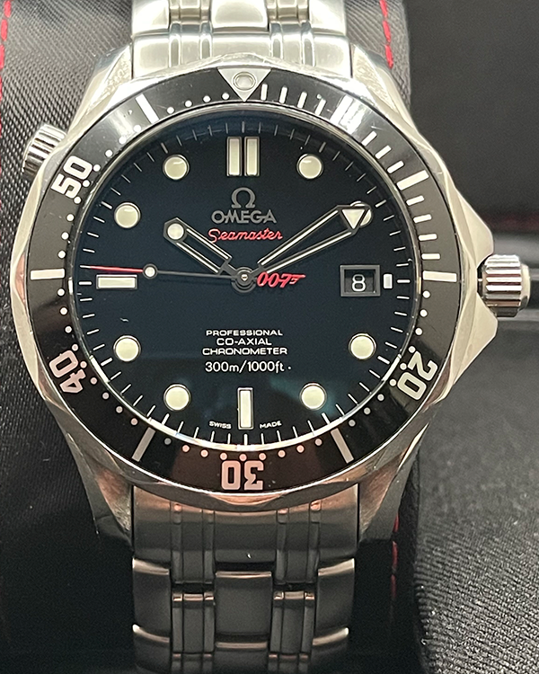 2008 Omega Seamaster 300 Limited Edition James Bond 007 41MM Black Dial Steel Bracelet (212.30.41.20.01.001)