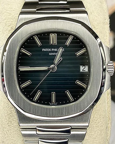 Patek Phillippe Nautilus 40MM Blue Dial Steel Bracelet (5711/1A)