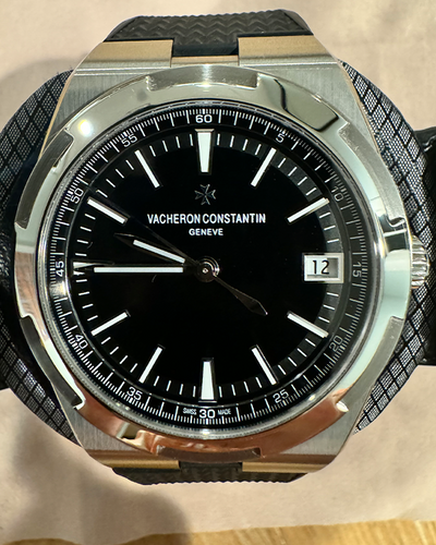 2022 Vacheron Constantin Overseas 41MM Black Dial Rubber Strap (4500V/110A-B483)