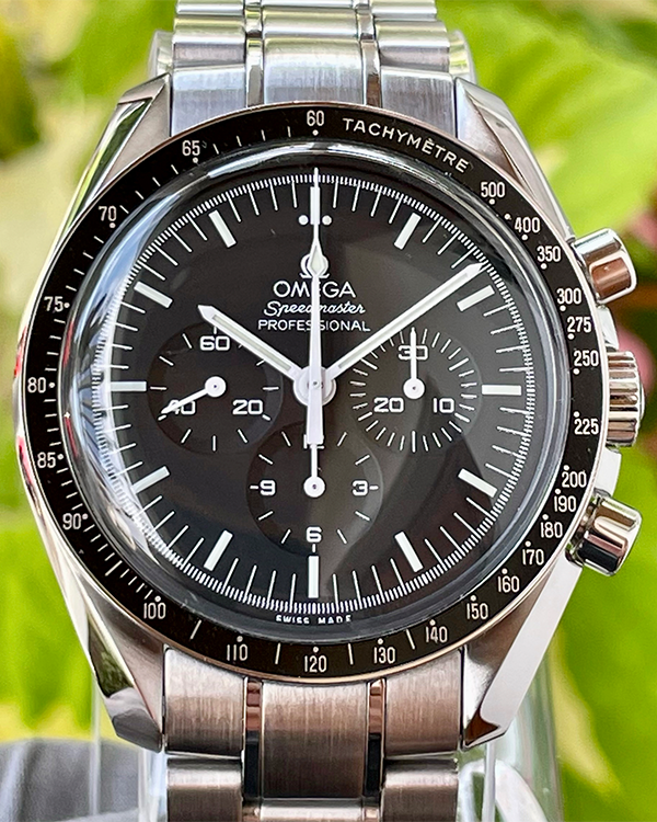 2020 Omega Speedmaster Professional Moonwatch 42MM Black Dial Steel Bracelet (311.30.42.30.01.005)